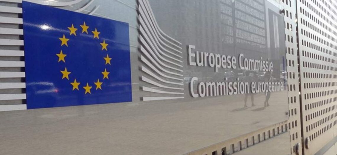 Anche Bruxelles chiede chiarimenti sulle regole tecniche